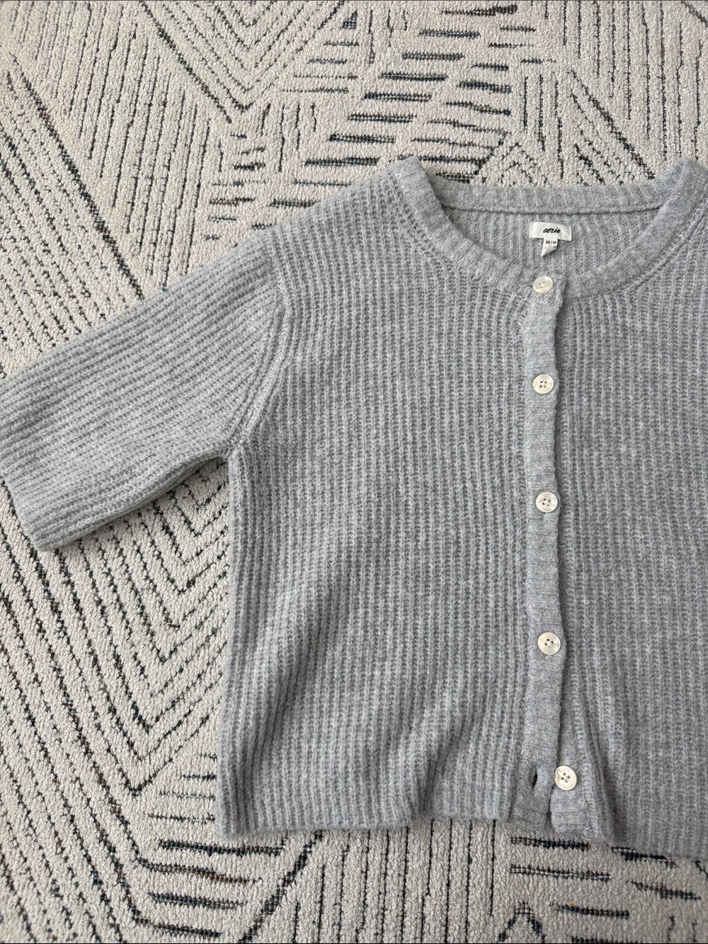 Aerie Short Sleeve Cardigan - Picture 3 of 3